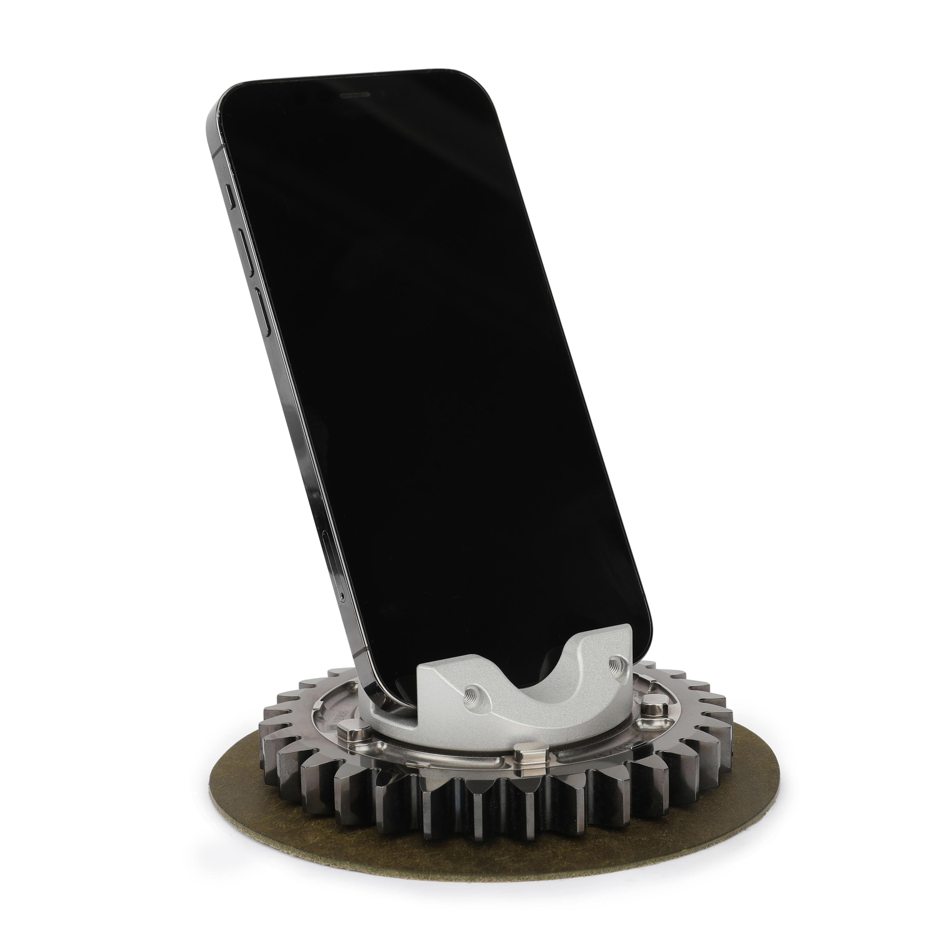 Formula 1 Gear Ratio Phone Holder - Green