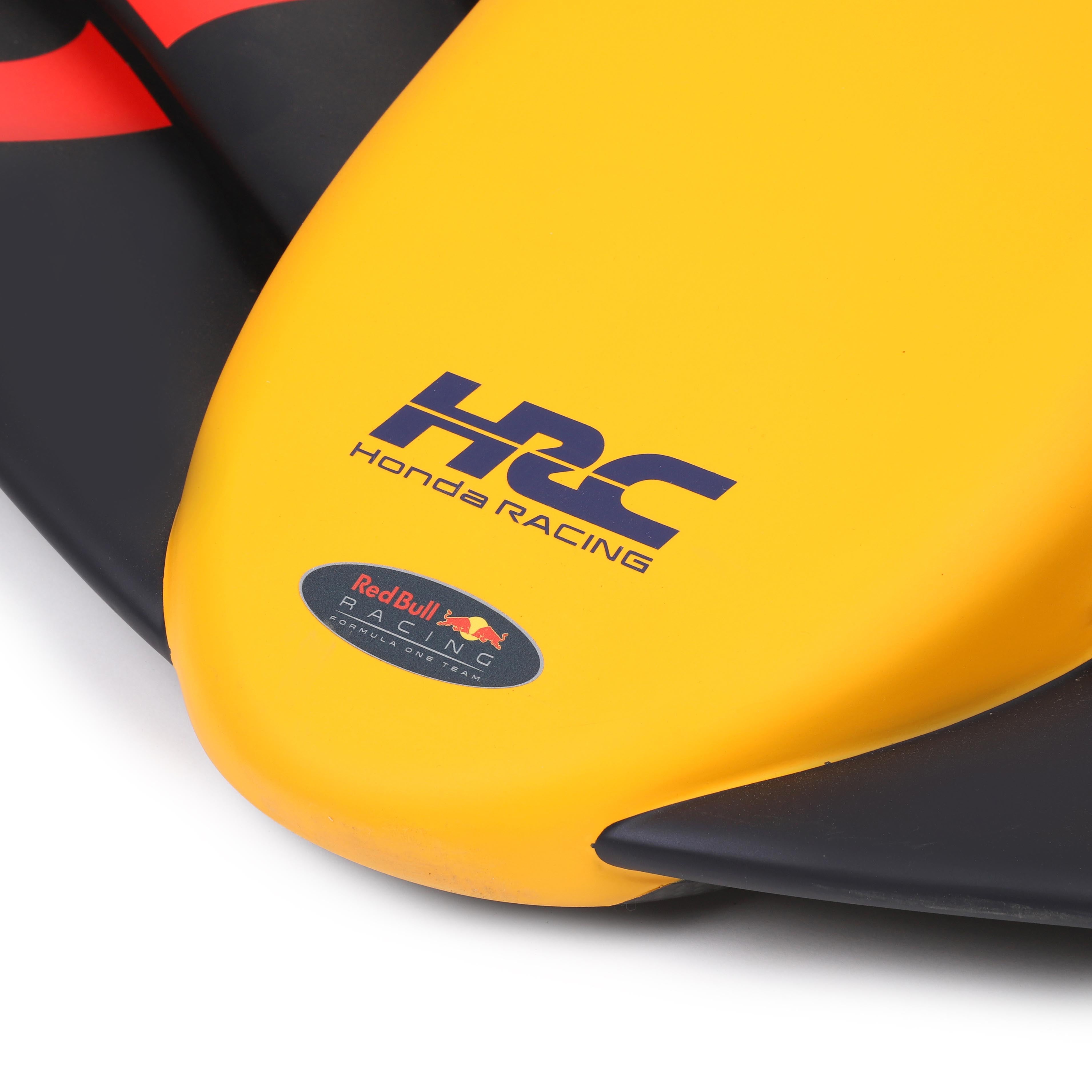 Oracle Red Bull Racing 2022 F1® Front Wing & Nose Official Replica