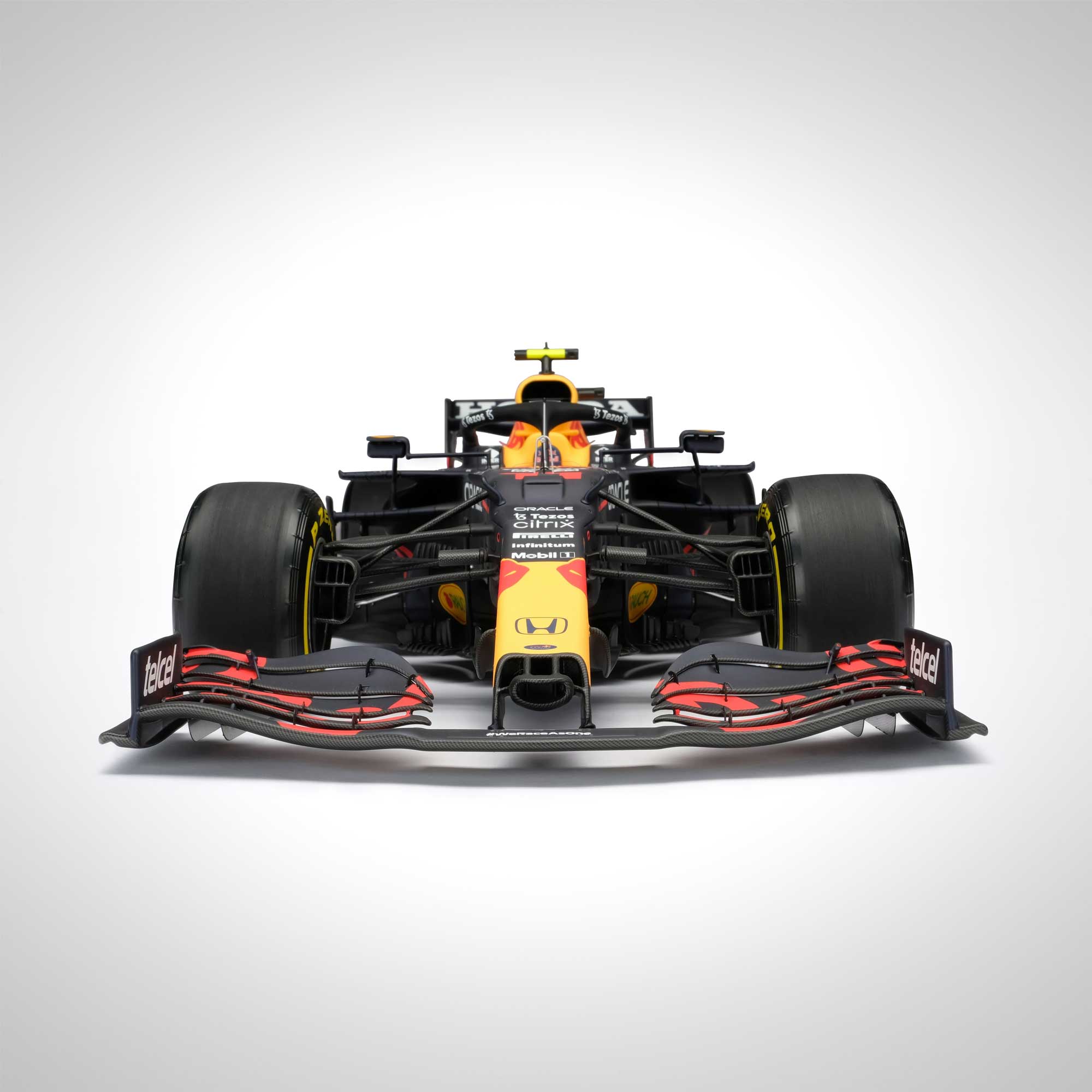 Sergio Perez 2021 RB16B 1:8 Scale Model – Azerbaijan GP